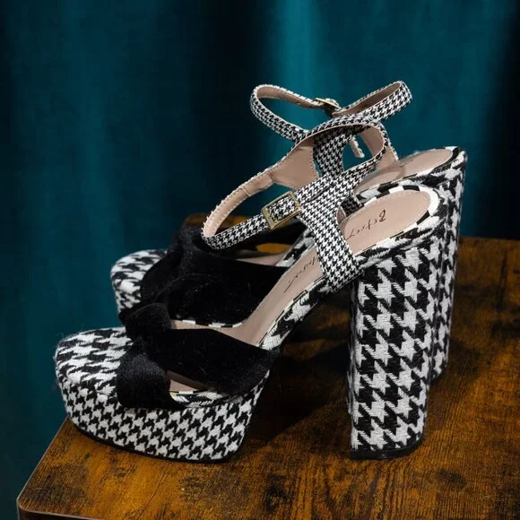 Betsey Johnson Melanni Houndstooth Heels Size 9 - Picture 4 of 7
